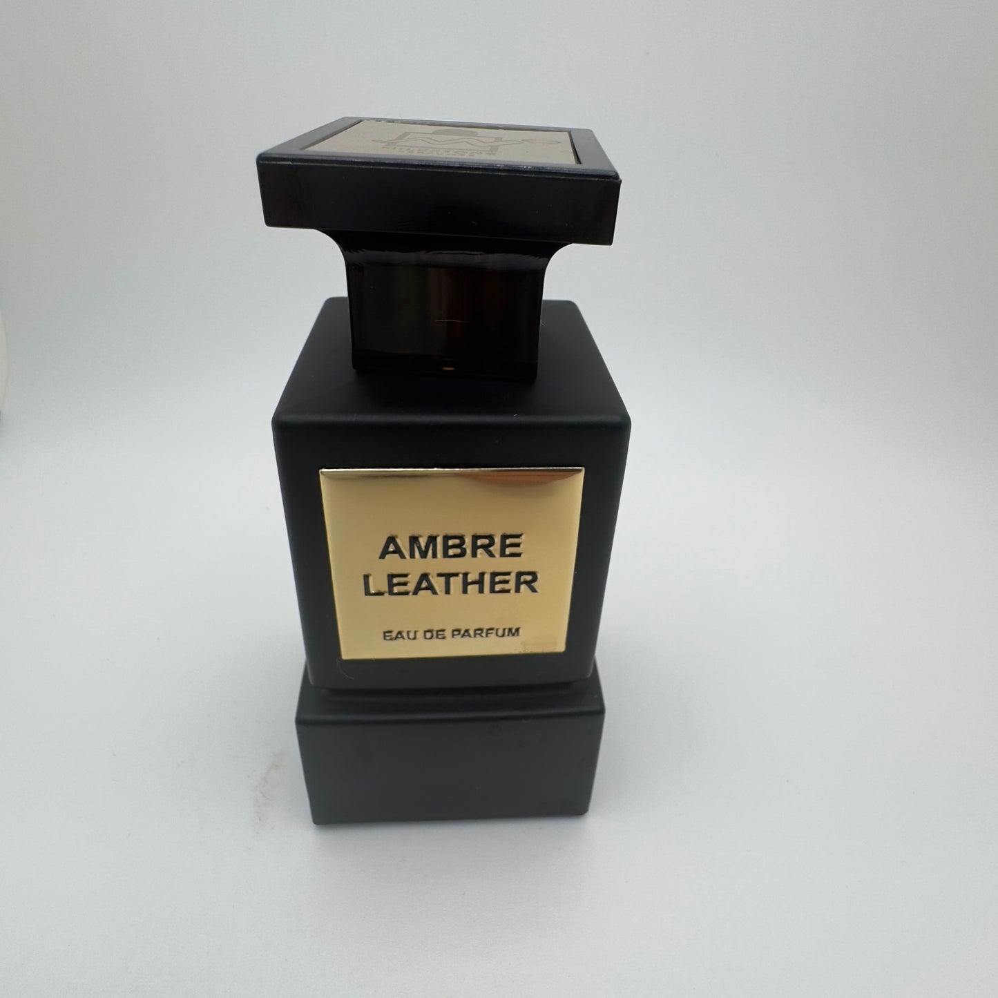 Ambre Leather Eau de Parfum 100 ml Spray | Perfume de Lujo Unisex con Toques de Cuero y Ámbar