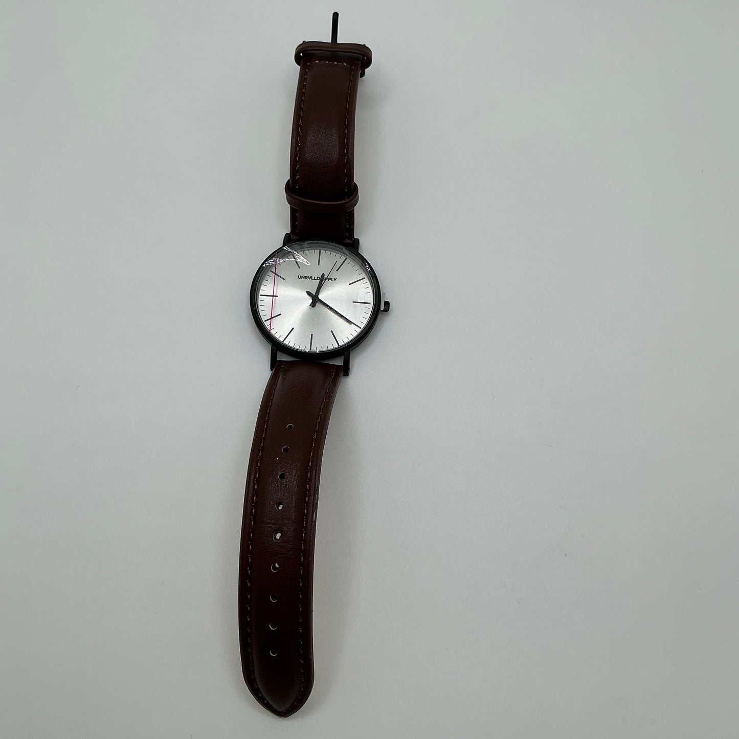 Reloj Unrivaled Supply Minimalista para Hombre – Caja ASOS