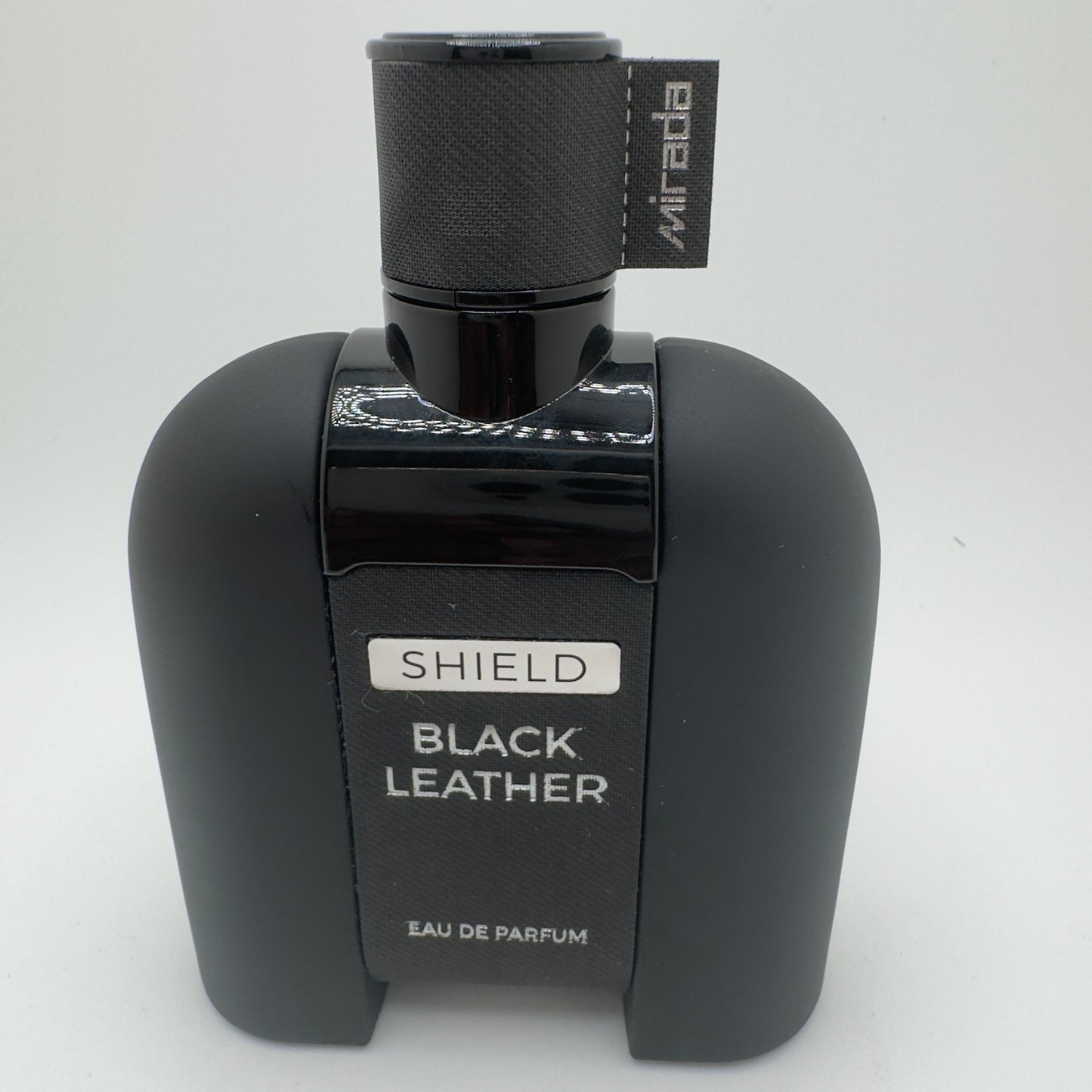 Shield Black Leather Eau de Parfum 100ml – Perfume Masculino Intenso y Sofisticado